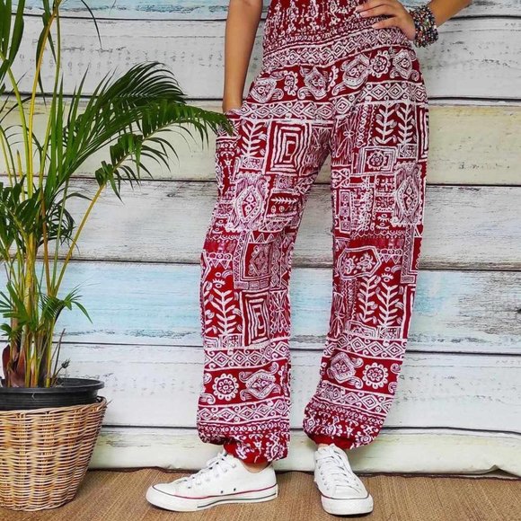 Pants - Harem pants in red and white